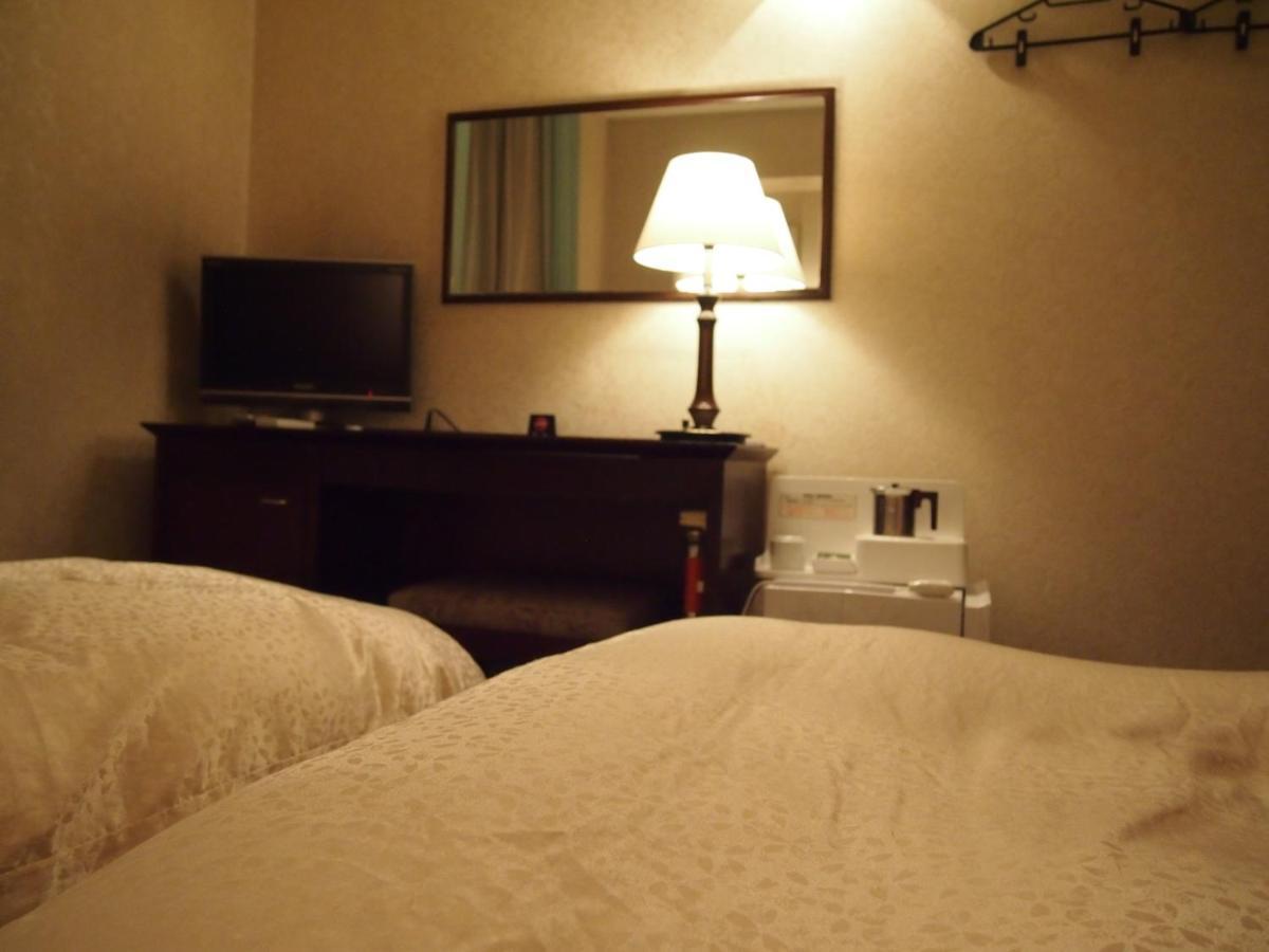 Hotel Hanakomichi Нара Экстерьер фото